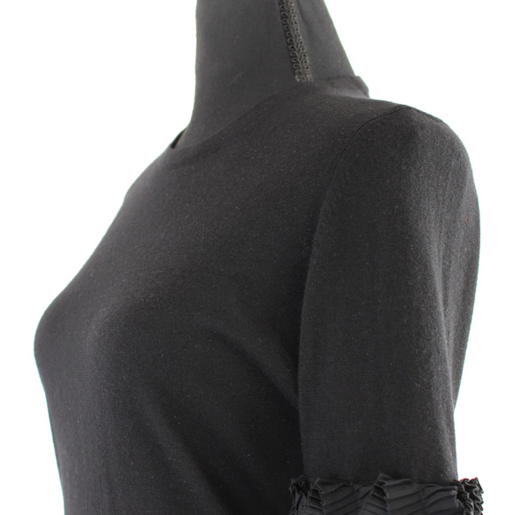 Burberry Silk Cashmere Pleated Ruffle Trim Short Sleeve Sweater M Black Top - Picture 3 of 7